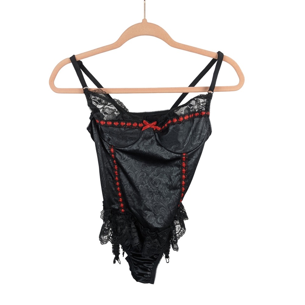 Petra Fashions Vintage Black Red Lace Damask Garter Bodysuit Teddy Medium USA